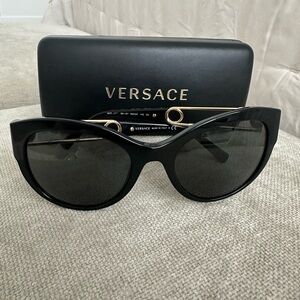 Versace Classic Black Sunglasses